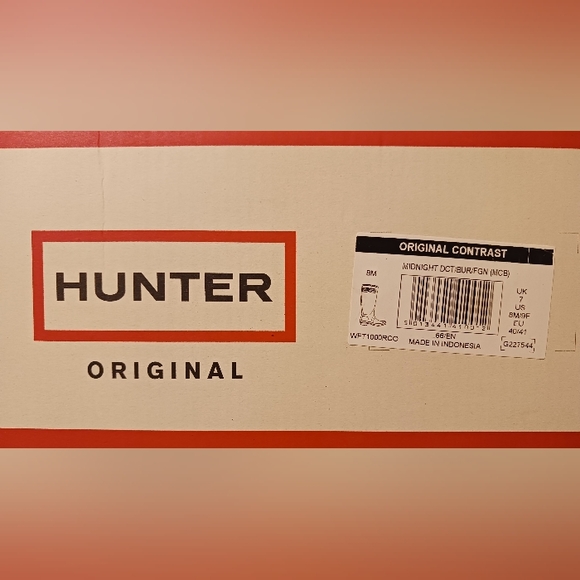 Boots - Picture 5 of 5